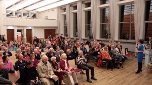 Depression und Manie - ein Thema mit erneut großem Zuspruch im Hermann Schafft-Saal